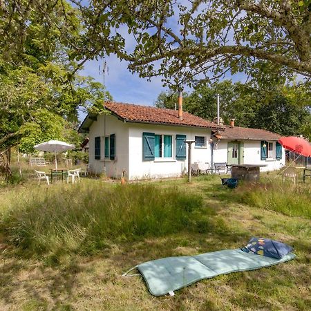 Petite Maison Rustique Et Atypique Hourtin Exterior foto